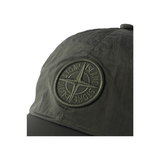 STONE ISLAND LOGO-APPLIQUED ECONYL® NYLON METAL CAP IN GREEN