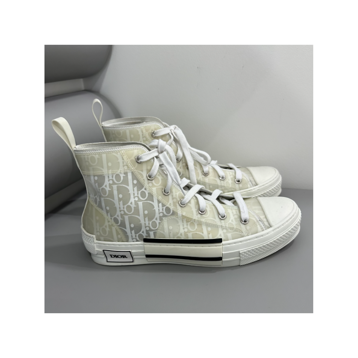 PRELOVED DIOR B23 HIGH TOP IN WHITE MESH