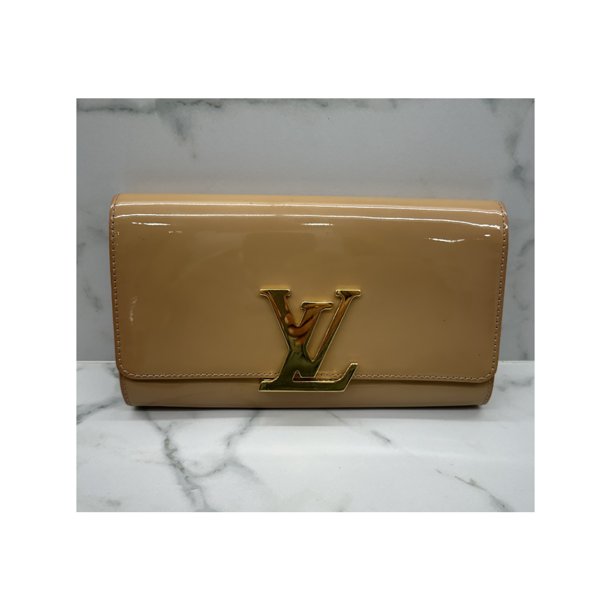 PRELOVED LOUIS VUITTON BEIGE LOGO CLUTCH