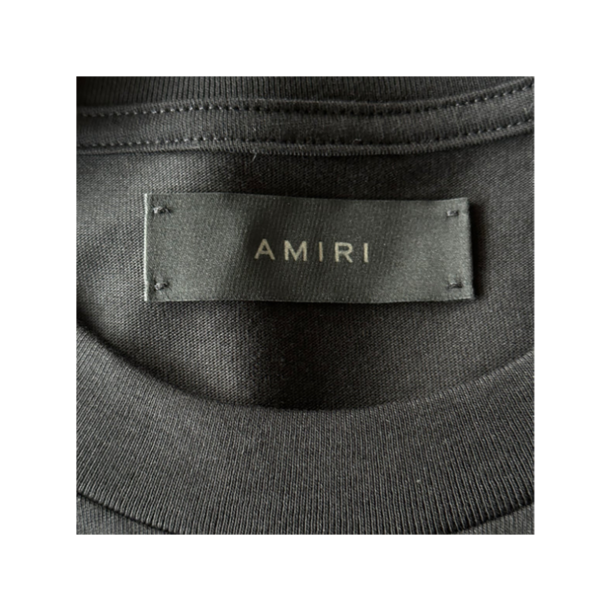 AMIRI BLACK AND RED STAGGERED LOGO T-SHIRT