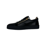 PRELOVED GIUSEPPE ZANOTTI TRAINERS IN BLACK