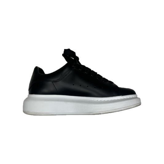 PRELOVED ALEXANDER MCQUEEN RUNAWAY TRAINERS IN BLACK