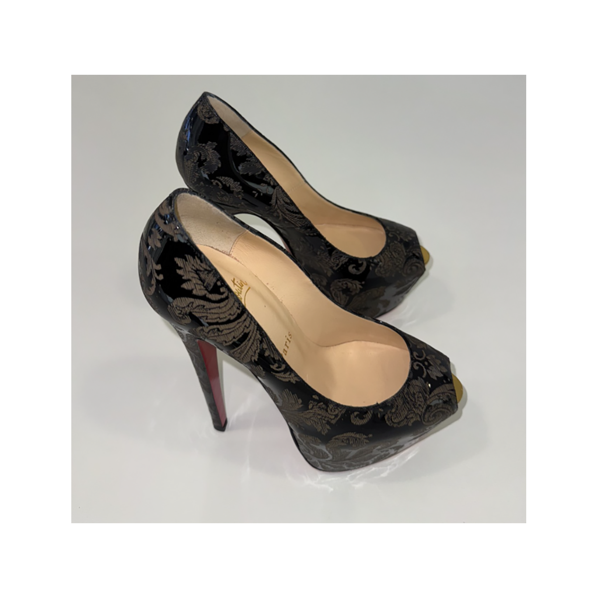 PRLOVED CHRISTIAN LOUBOUTIN PATENT ARABESQUE MOTIF 160 HIGHNESS HEELS