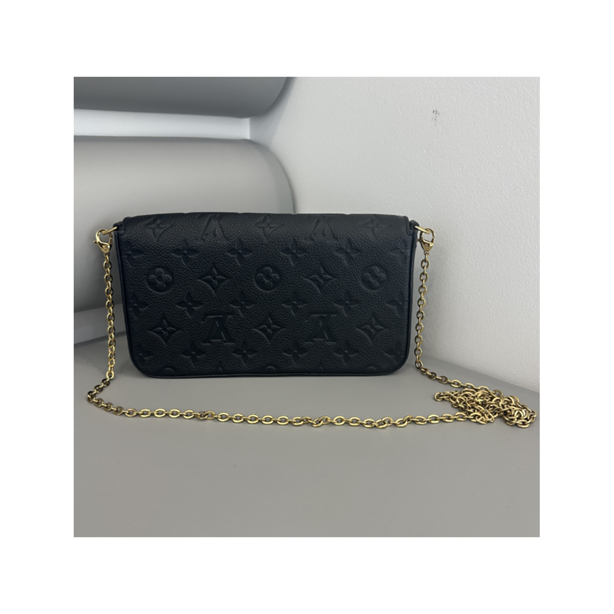 PRELOVED LOUIS VUITTON FELICIE BAG IN BLACK