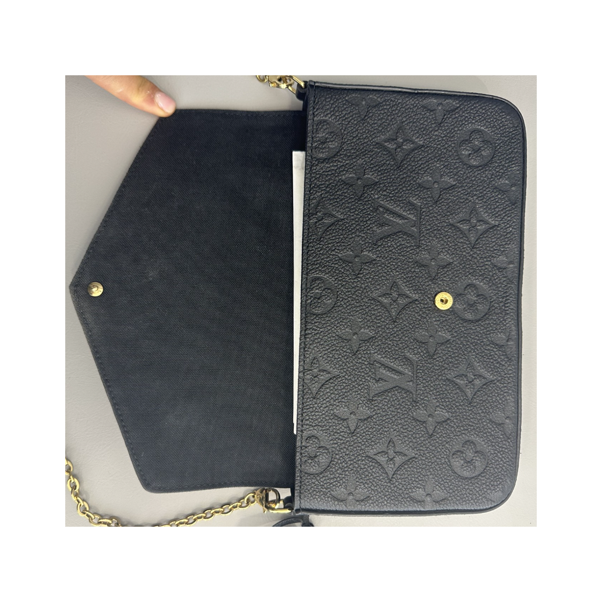 PRELOVED LOUIS VUITTON FELICIE BAG IN BLACK